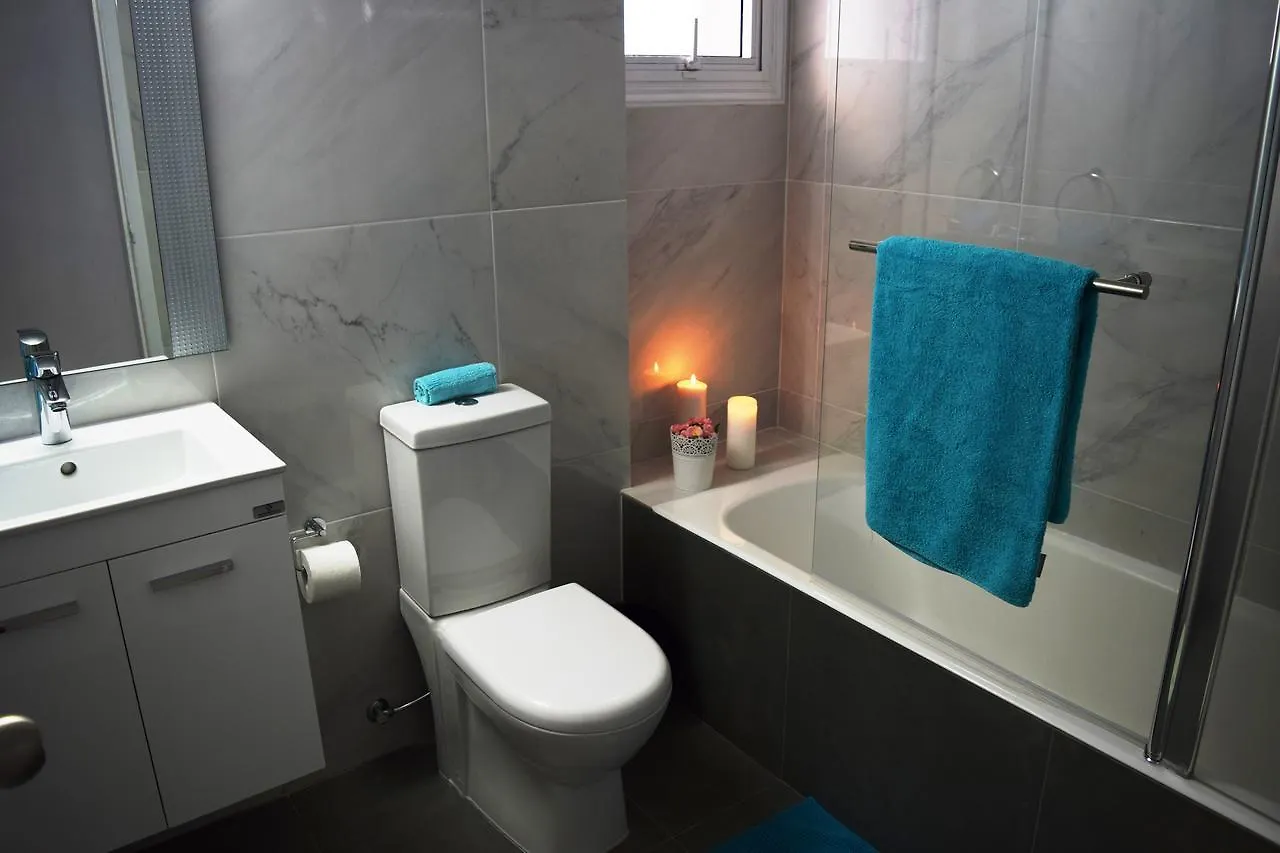 Blue Breeze Luxury Apartment Αγία Νάπα